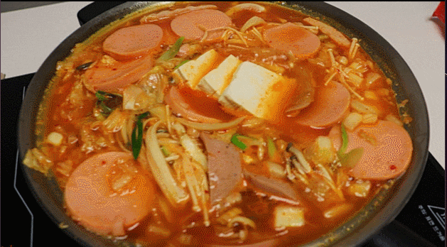  거제 배달 포장부대찌개9900원에 3인분?