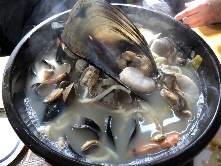  인천연수_요즘같은 추운날씨 시원한 해물손칼국수 /옥련동 맛집 [우래식당,우래해물손칼국수해물탕]