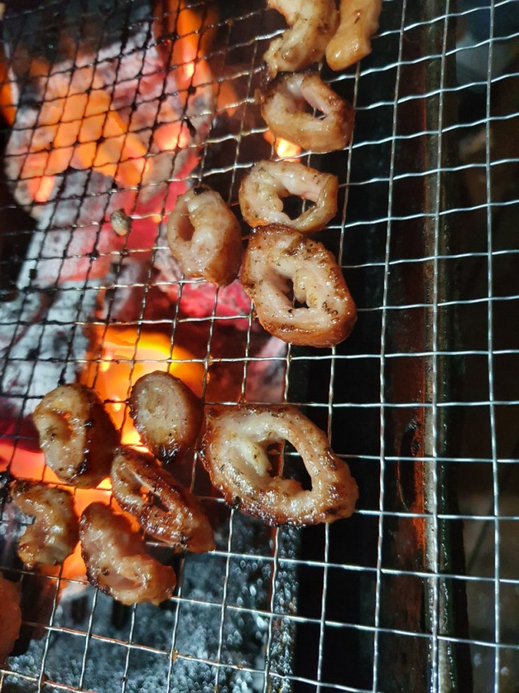  냉동 돼지 막창은 심야식당 훈제막창으로
