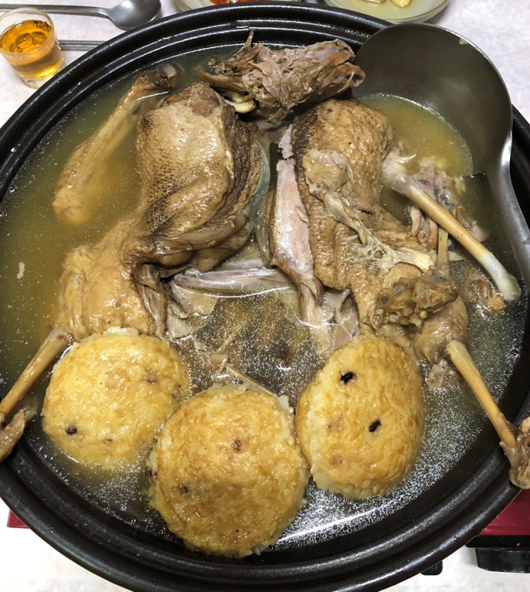  [창원 중앙동 맛집] 정성과 사랑이 가득한 보약같은 음식 "함양골 참옻닭"