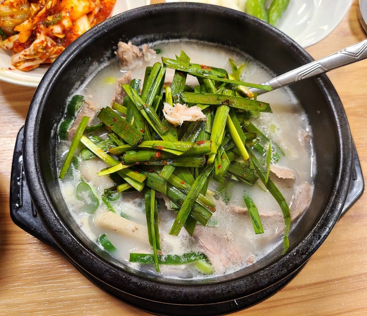  인천 계산동/경인교대입구역 '옛날돼지국밥' 돼지국밥