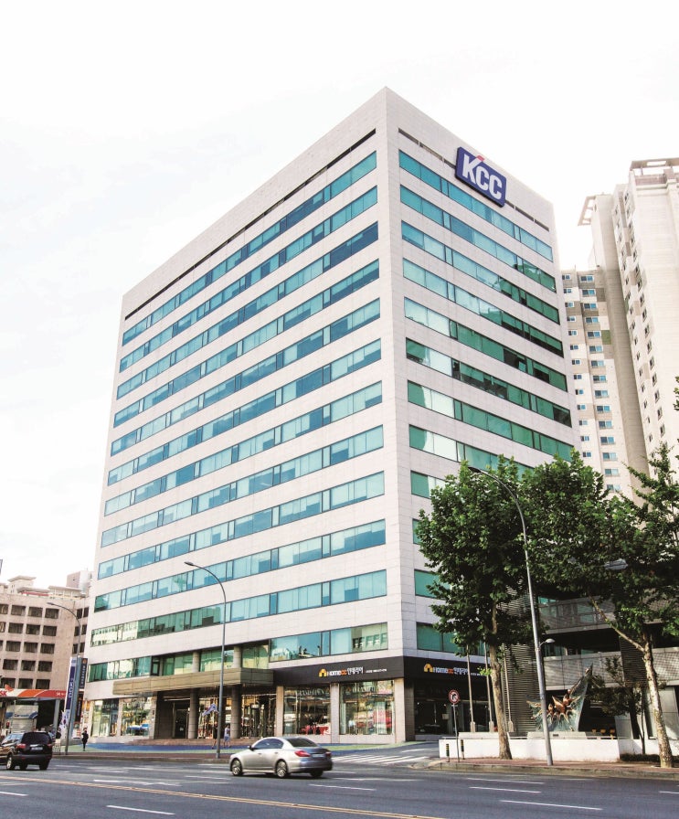  KCC,  실리콘 사업 통합으로 시너지 확대