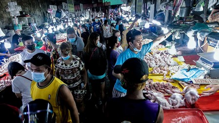 필리핀 대통령 수도권 60일간 돼지고기,닭고기가격 동결 행정명령