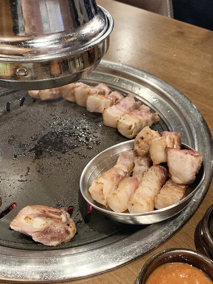  [강남구 역삼동] 강남역 수요미식회 목살·삼겹살 맛집 : 육전식당 4호점