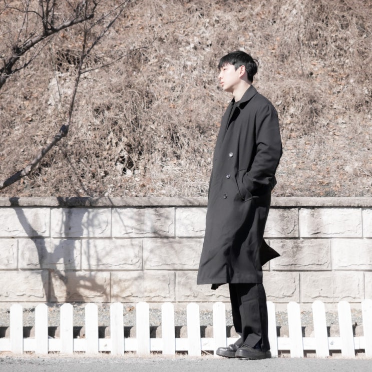  올블랙 코디에 오버핏옷 모아 입기