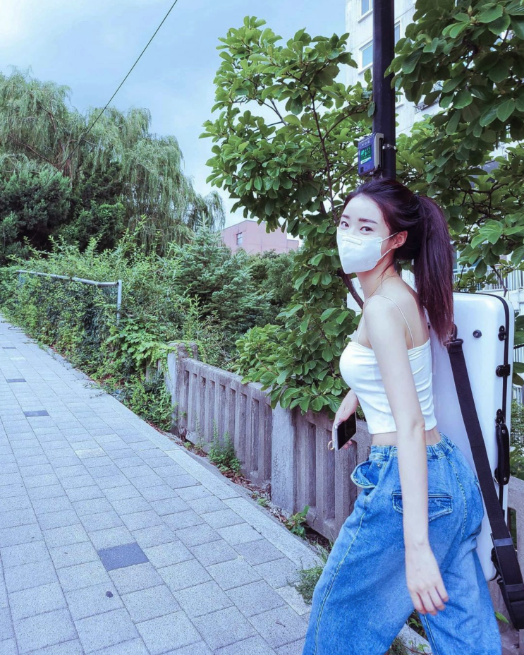  황수빈 나이 키 허리 인스타 학력 소속사 프로필 알아보기
