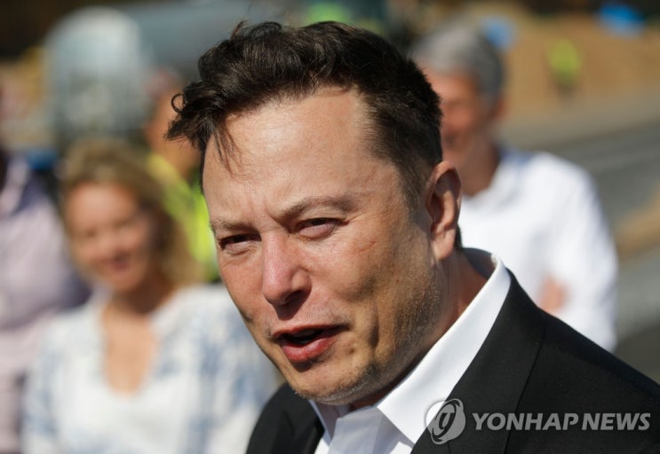머스크 "나는 비트코인 지지자…8년 전 샀어야 했다" 머스크 "나는 비트코인 지지자…8년 전 샀어야 했다"