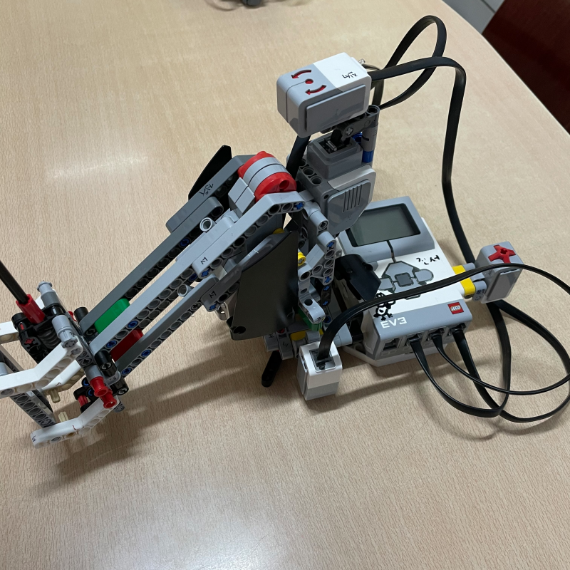 RobotC언어 EV3)CNC machine 수업모습 : 네이버 블로그