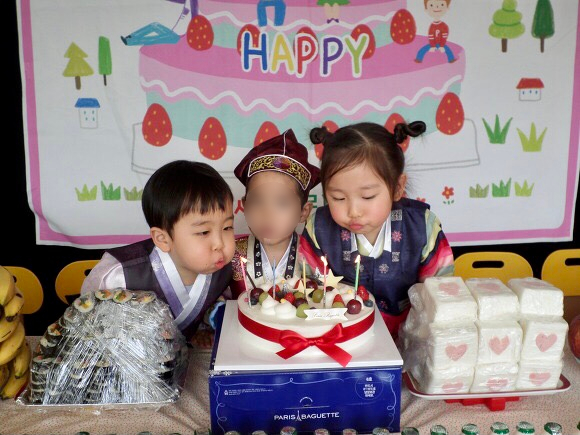 FILE 409 생일잔치 / 슬쌍디아빠 과거로의 산책(2011.02.03.~2017.02.03.) 육아일기