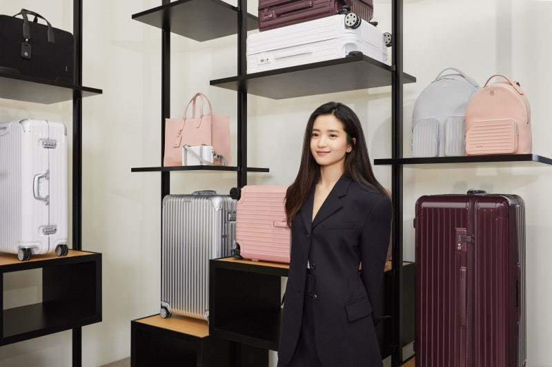 여자 여행 백팩 브랜드 리모와(RIMOWA) 김태리 가방 패션 함께 만나보아요!