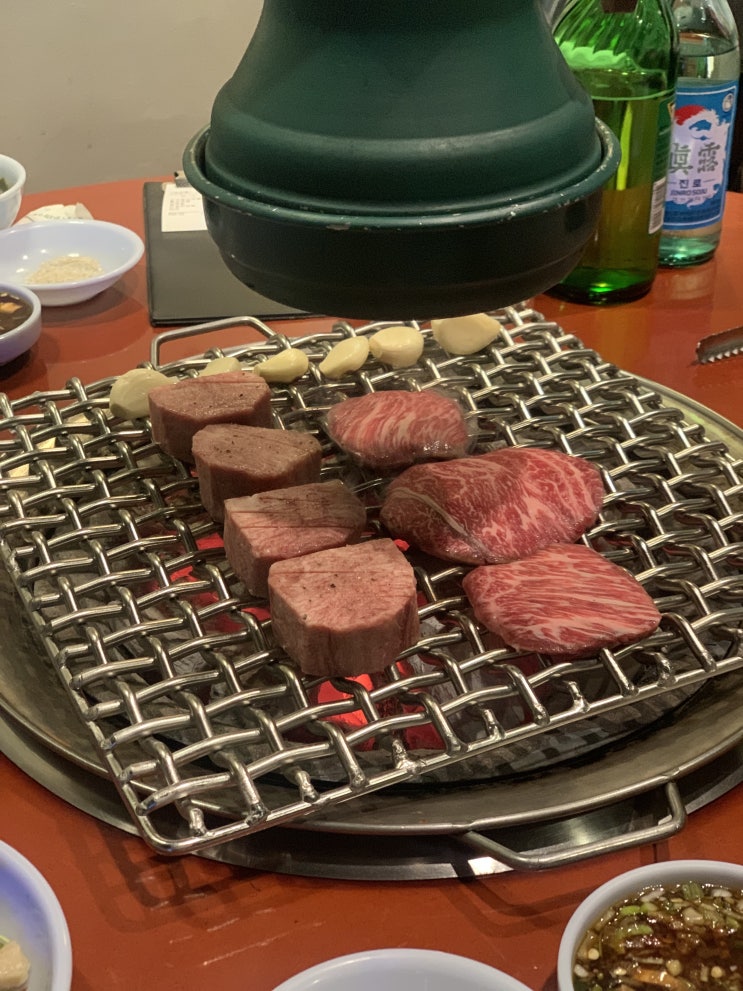  용산맛집 초원, 우설과 한우등심주물럭