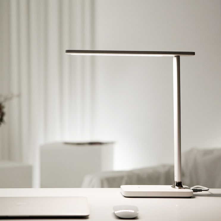 선호도 좋은 듀플렉스 시력보호 CRI95 2100룩스 LED 스탠드 DP-032LS, 단일색상(로켓배송) 추천합니다 선호도 좋은 듀플렉스 시력보호 CRI95 2100룩스 LED 스탠드 DP-032LS, 단일색상(로켓배송) 추천합니다