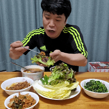  안산고잔동 밥먹고카페 큐엔씨시금치 집밥먹방