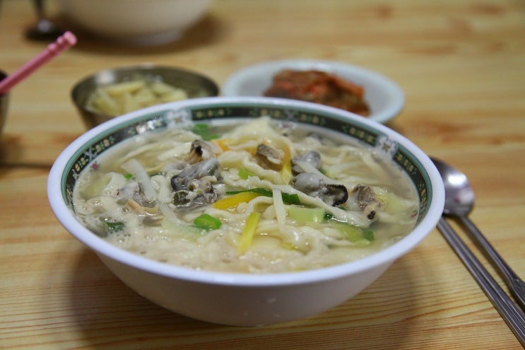  해물칼국수 먹으러