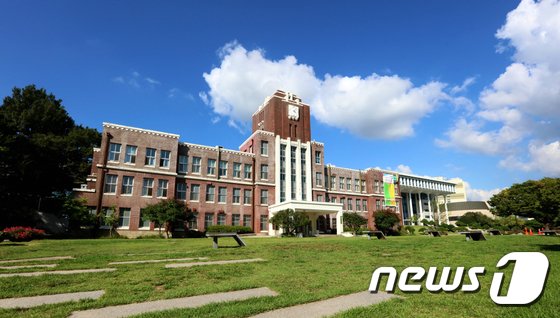 전남대 총학생회 활동 1개월만에 해체…경품 조작·간부 신천지 의혹 총학생회장 "모든 잘못 인정…오는 17일 사퇴하겠다"