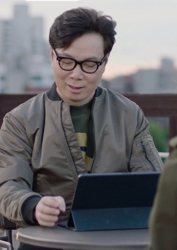  글을 쓰는 사람에게 노트북보다 아이패드가 필요한 진짜 이유 (창작자에게 아이패드란?)