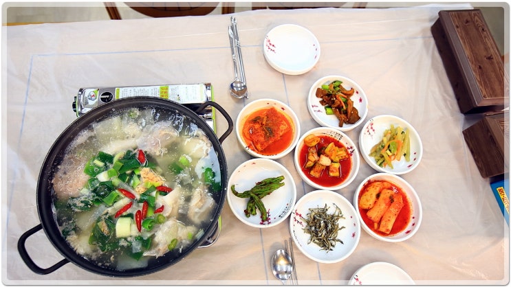  맑은 국물로 속 시원한 속초 물곰탕 맛집!