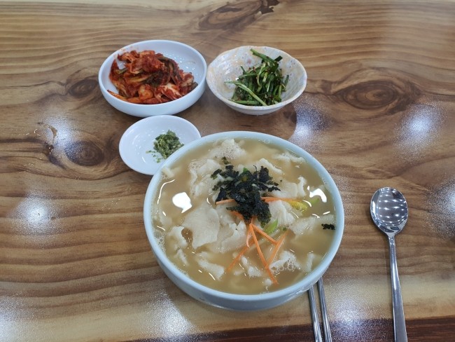  광명시 철산동 맛집 전통수제비 먹고 왔습니다. 
