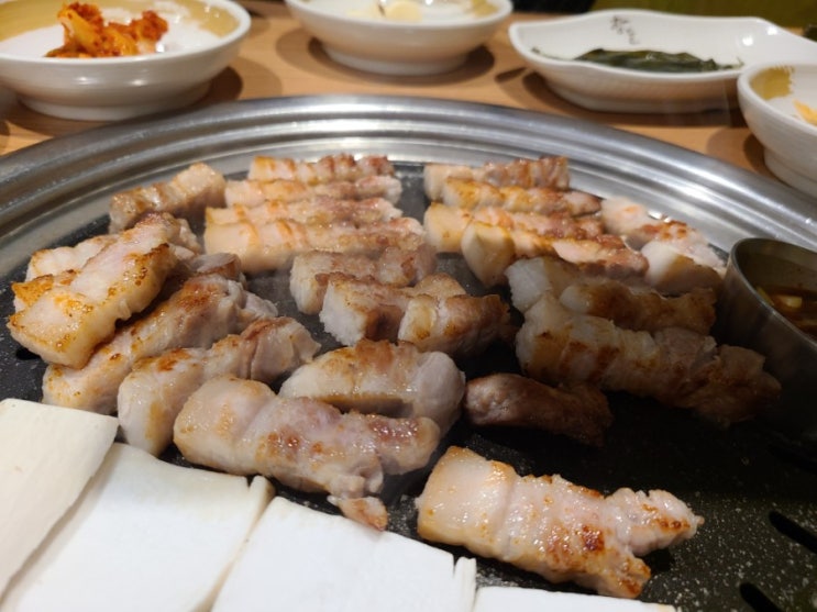 사천 참돈 돼지고기 맛집 김치찌개도 꿀맛!