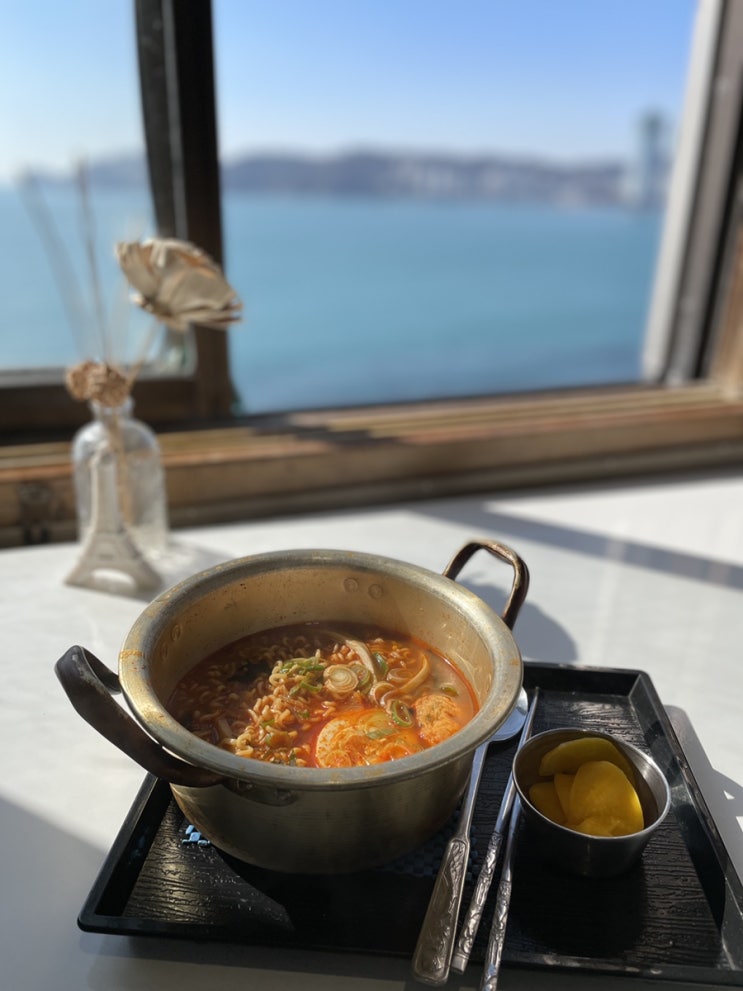  [부산 영도맛집] 오션뷰 즐기면서 라면 한 그릇 - 영도 흰여울점빵