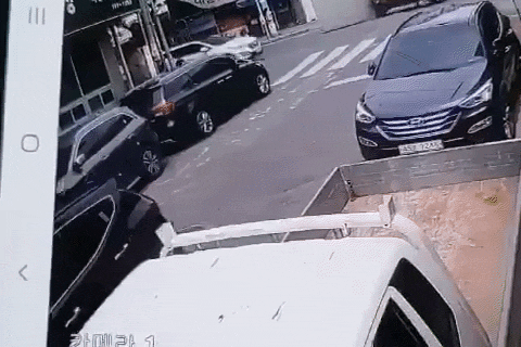 '경주 스쿨존' 내딸 왜때렸냐며 초등생 들이받은 SUV운전자 징역1년..."고의성 인정" '경주 스쿨존' 내딸 왜때렸냐며 초등생 들이받은 SUV운전자 징역1년..."고의성 인정"