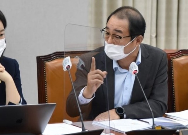<b>이성만 의원</b>, ‘방역방해 처벌 강화법’ 발의