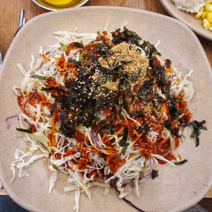  강가네 손만두 계속 생각나는 곳이네
