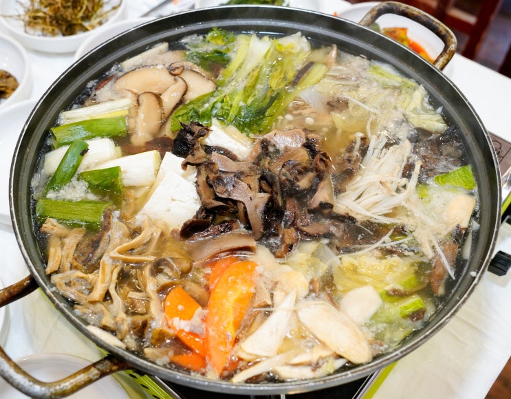  속리산 맛집 능이버섯전골이 맛있는 속리토속음식점