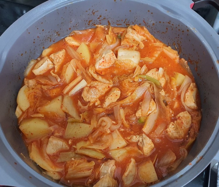  [초보요리]묵은지 닭볶음탕(김치 닭도리탕) 레시피