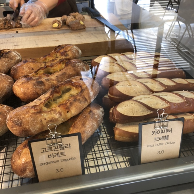  대구 상인동 진천동 빵집 | 폭스브롯 Volks Brot