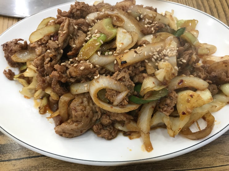  제육볶음 칼로리 알아보아요