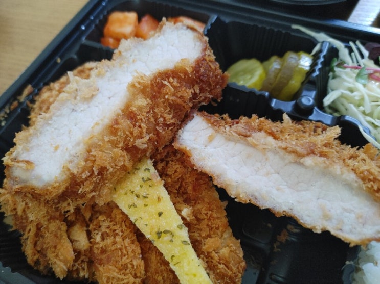  [광명/철산]448돈까스- 두꺼운 고기를 바삭하게 튀긴 맛있는 돈까스 맛집.그리고  샐러드 소스 맛집