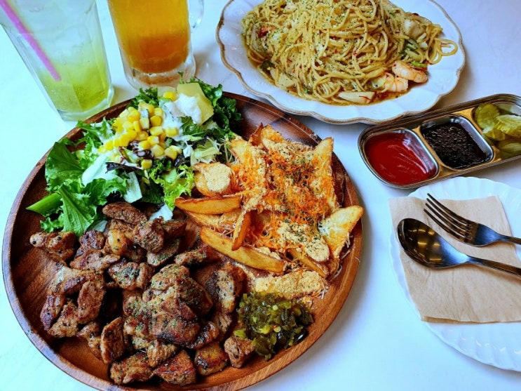 대구 달서구 성서 계대 파스타 맛집 : 청춘 양식당 / 계대 동문 맛집 / 포크 플레이트 맛집 / 새우 오일 파스타 맛집 대구 달서구 성서 계대 파스타 맛집 : 청춘 양식당 / 계대 동문 맛집 / 포크 플레이트 맛집 / 새우 오일 파스타 맛집