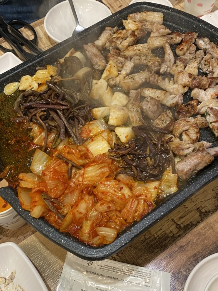 이실장, 삼겹갈비 고사리와 비냉이 포인트 (눈오리+) 이실장, 삼겹갈비 고사리와 비냉이 포인트 (눈오리+)