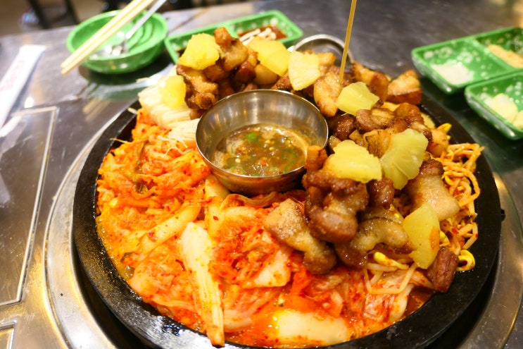  칠곡3지구 맛집 : 대구 동천동 맛집 중 핫플 윤회네깃대삼겹살 칠곡3지구점