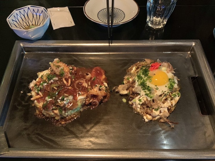  신사 가로수길 우와 - 오코노미야끼 & 야끼소바 맛집 메뉴, 분위기 솔직 후기