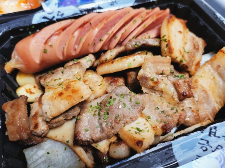 풍무동 삼겹살 배달전문 혼삼 - 혼을담은삼겹살 풍무점 배달삼겹 풍무동 삼겹살 배달전문 혼삼 - 혼을담은삼겹살 풍무점 배달삼겹