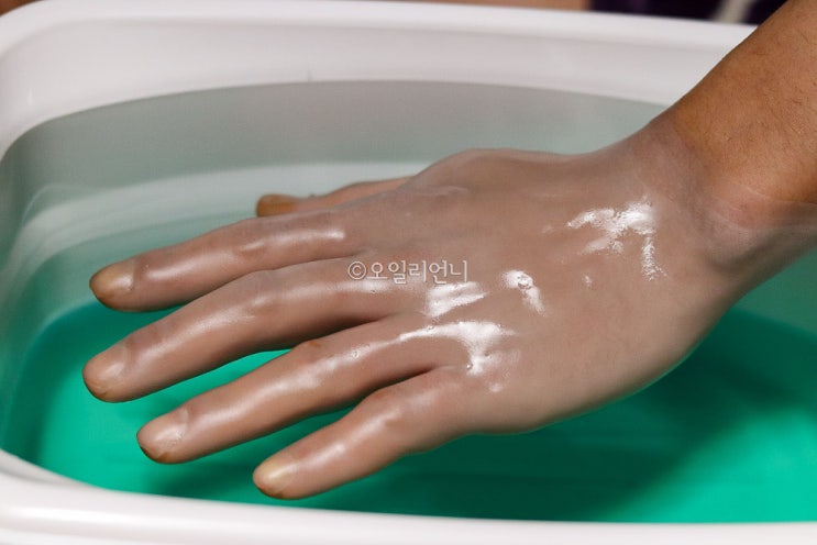  손목통증 때문에 파라핀치료기 사용해봤어요