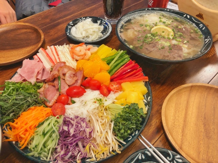  범계에 생긴 베트남음식점 ‘인더비엣’