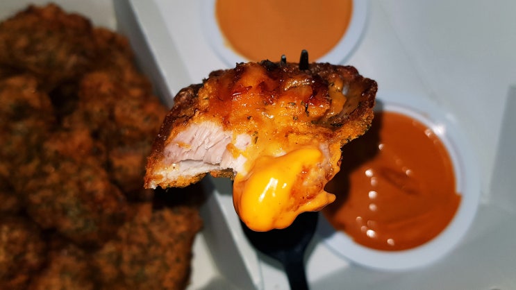 대화역 치킨 맛집 굽네치킨 메뉴 '굽네 고추 바사삭 순살' 주문배달 후기! 대화역 치킨 맛집 굽네치킨 메뉴 '굽네 고추 바사삭 순살' 주문배달 후기!
