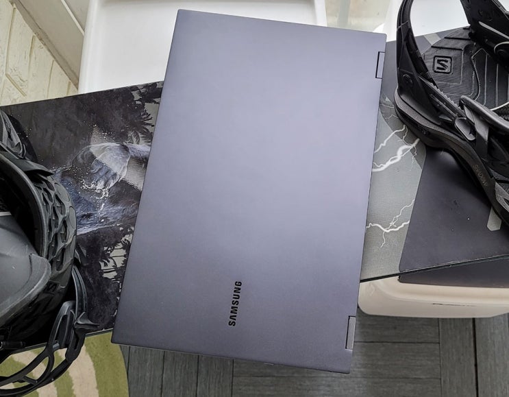  예쁜 디자인 노트북 삼성 갤럭시북 플렉스 2 미스트 블랙 NT950QDA-X71AB, -X72AB, -X71OB, -X72OB