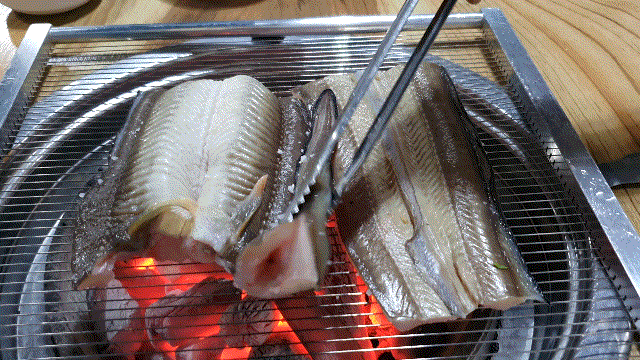 봉천동 장어구이 - 장어탕도 맛있는 신안바다장어구이
