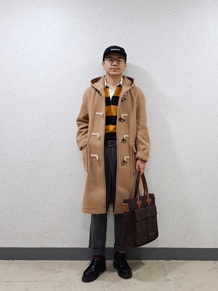  겨울코디 남자데일리룩185 무신사스탠다드럭비티 더플코트 슈프림캠프캡 coach벨트