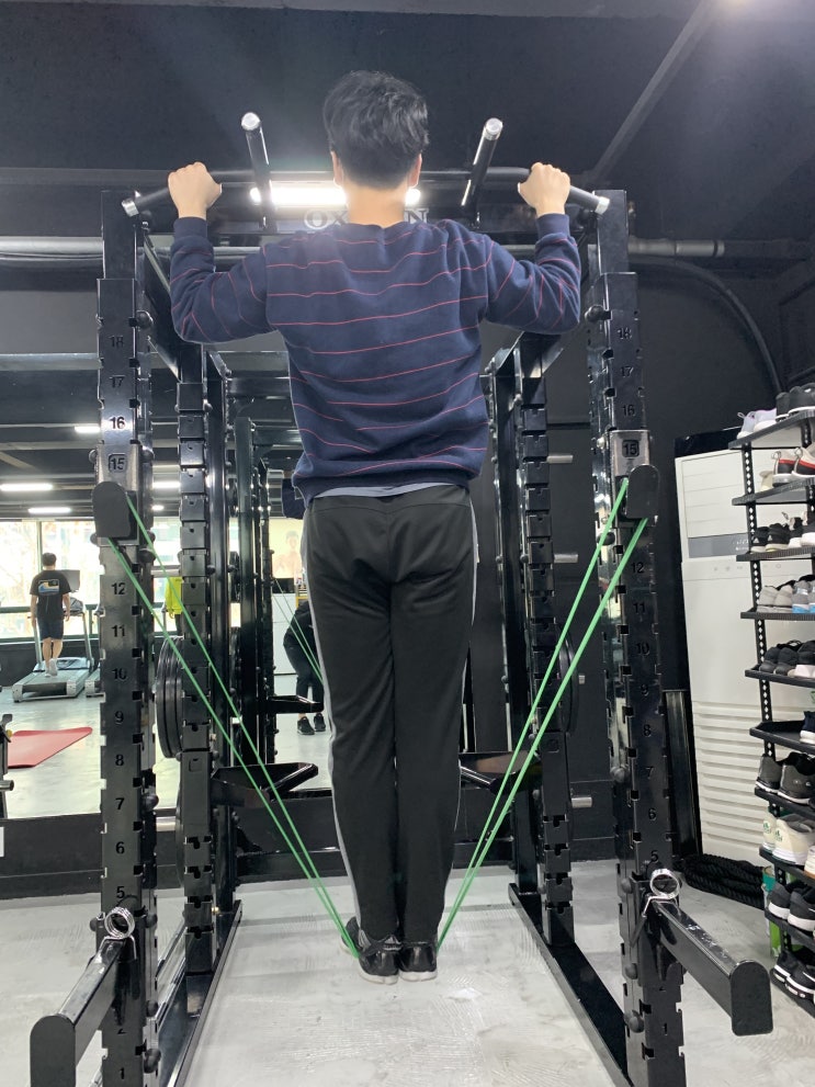  안산 한대앞역 PT 본오동 피티 살빠짐에서 정 OO 회원님과 같이 넓은 등 만드는 법 알려드릴게요