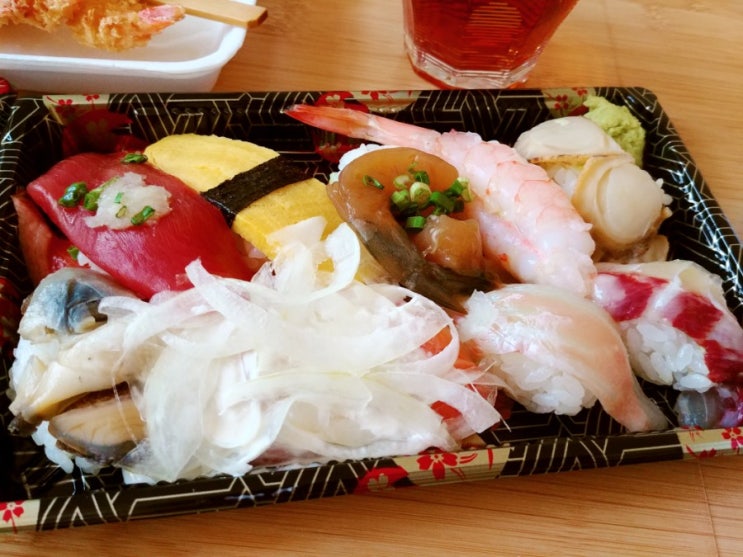 갈비탕, 소내장탕, 초밥 먹은 일상일기 갈비탕, 소내장탕, 초밥 먹은 일상일기