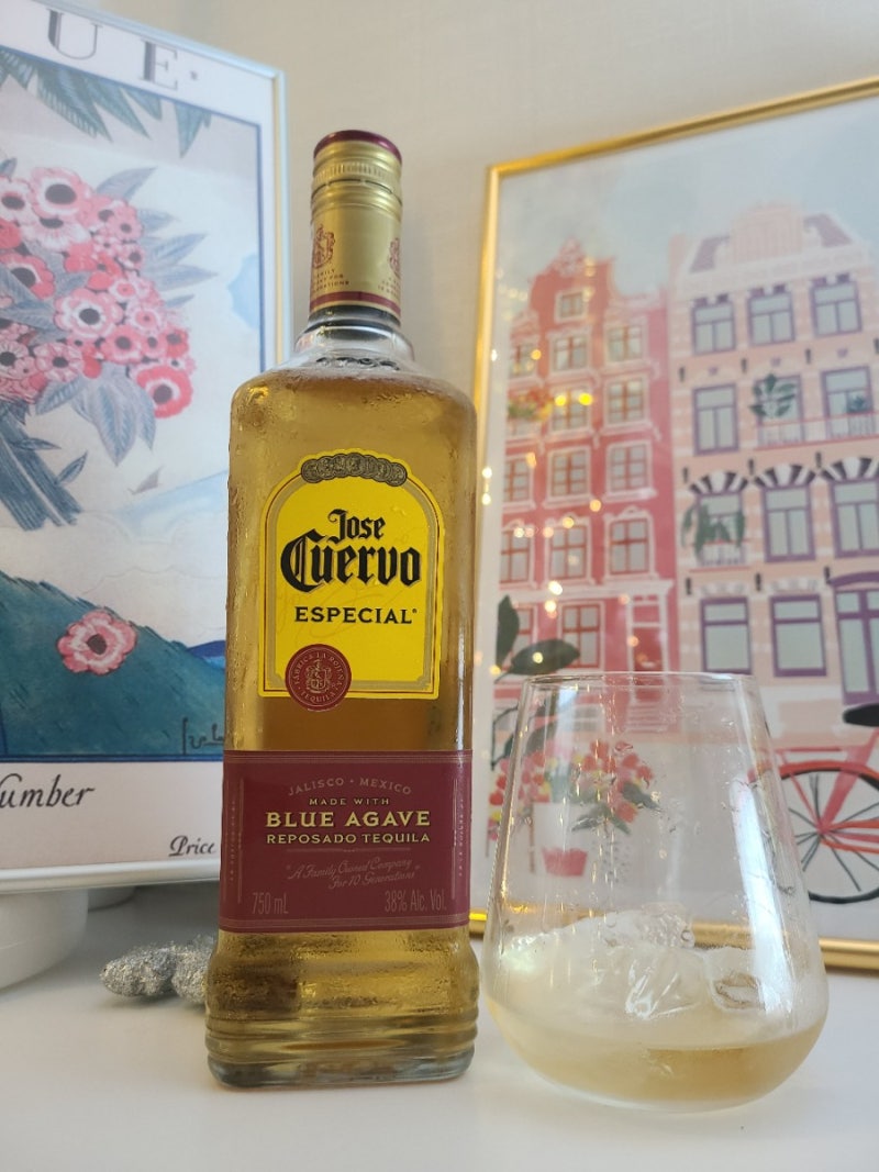마트 양주 추천 호세 쿠엘보 에스페샬(Jose Cuervo) 리뷰 및 데킬라의 정의, 데킬라 마시는 방법♥︎ : 네이버 블로그 마트 양주 추천 호세 쿠엘보 에스페샬(Jose Cuervo) 리뷰 및 데킬라의 정의, 데킬라 마시는 방법♥︎ : 네이버 블로그