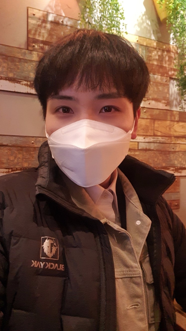 꼬꼬아찌 숯불치킨 먹방  [프레쉬라이트] 쿨블랙 버블염색 후기 c