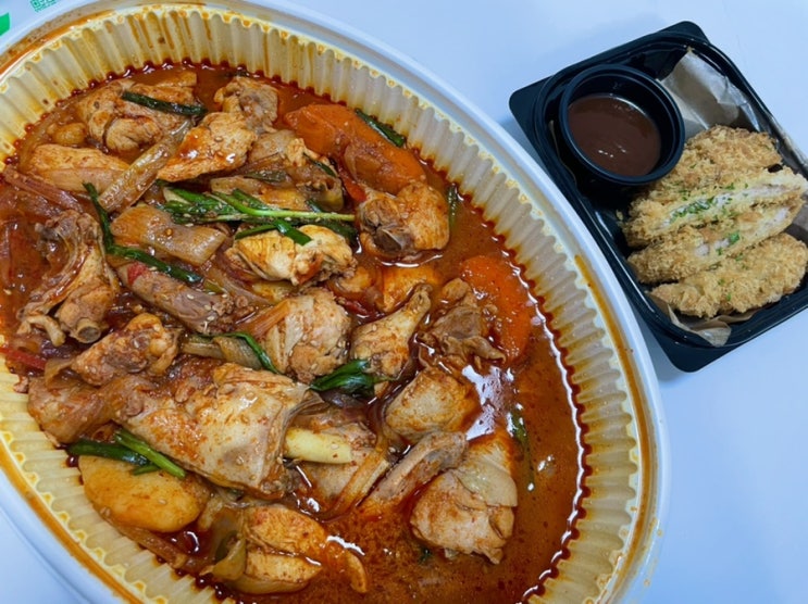 찜뚝딱 신림점 ; 신림동 배달 맛집 돈까스 주는 찜닭집에서 매콤한 닭도리탕을