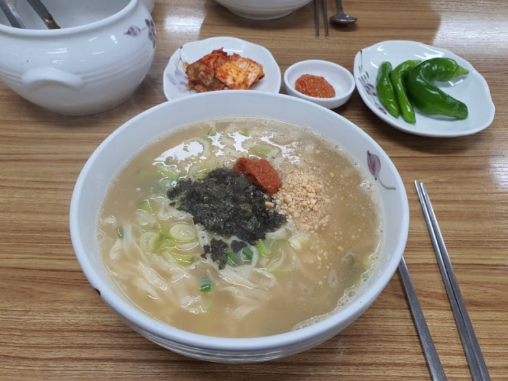 [마산 댓거리 , 경남대맛집] 시골들깨칼국수 :깔끔하고  깊은 육수맛이 좋아요 !