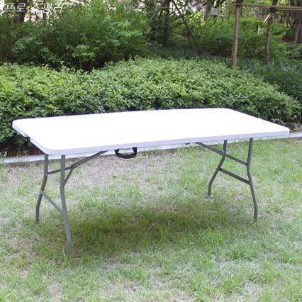  [할인정보] 트랜디하우스 브로몰딩 직사각 접이식 테이블 1800mm 49,450 원 17% 할인